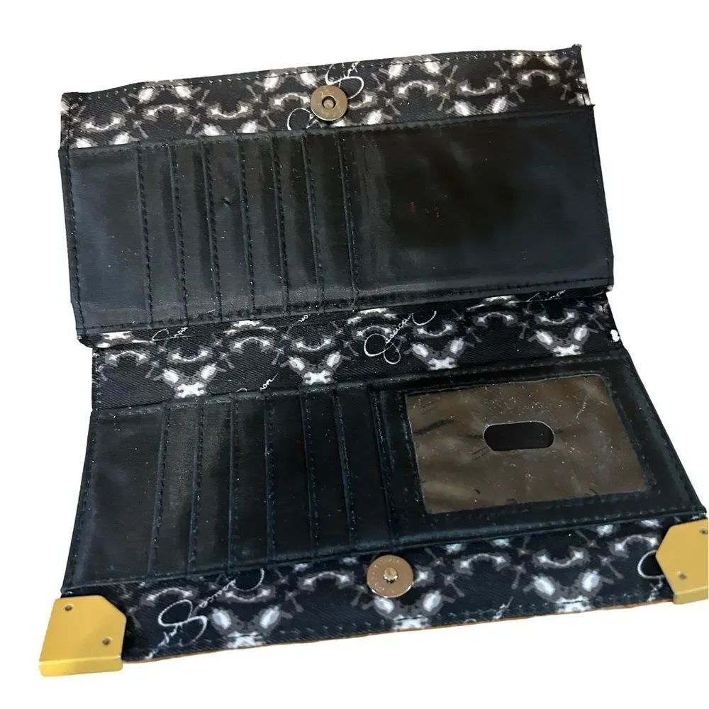 Jessica Simpson Wallet - Picture 2 of 4